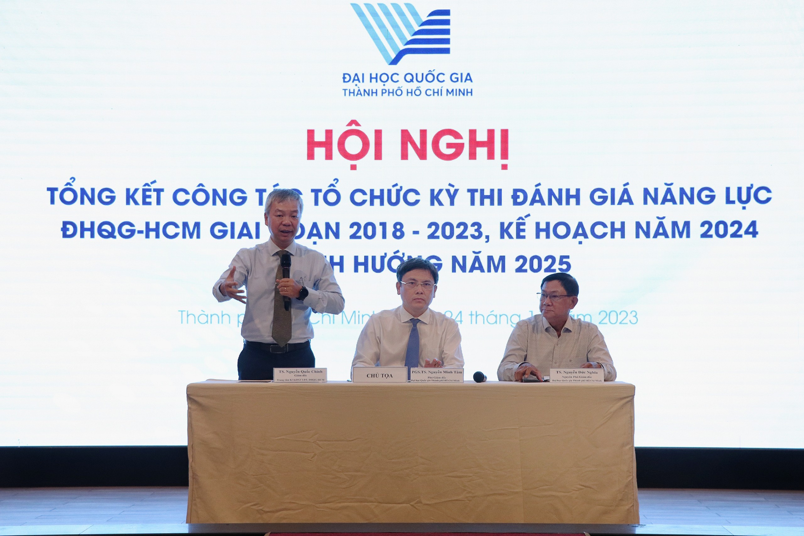 Từ 2025, ĐHQGHCM sẽ điều chỉnh cấu trúc đề thi ĐGNL phù hợp Chương